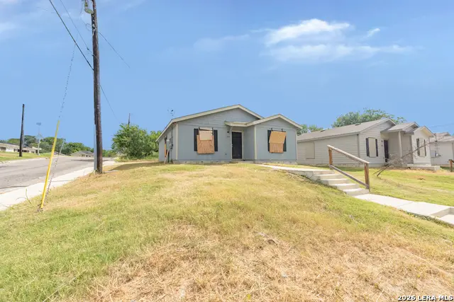 1003 Yucca St, San Antonio, TX 78220 - #2