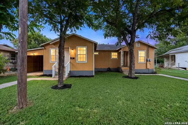 706 W Winnipeg Ave, San Antonio, TX 78225