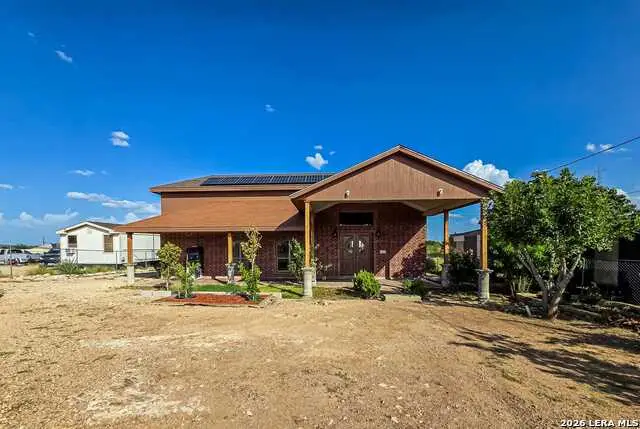 139 Calle Alegre, Eagle Pass, TX 78852 - #2