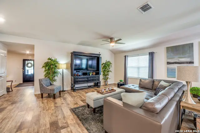 4003 Fort Palmer Blvd, Saint Hedwig, TX 78152 - #2