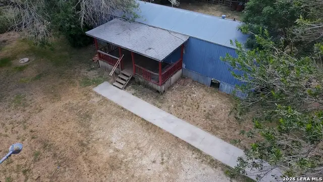 18490 La Gloria Rd, Elmendorf, TX 78112 - #1