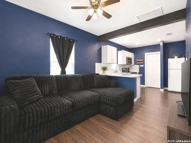 1921 San Fernando, San Antonio, TX 78207 - #3