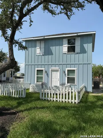 4212 Highway 35 S, Rockport, TX 78382 - #1