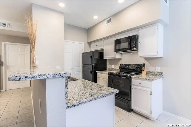 8633 Datapoint #253, San Antonio, TX 78229 - #1