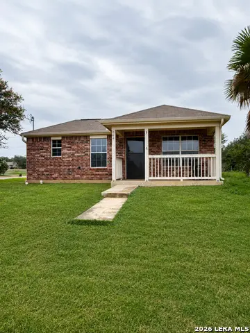 264 Rodriguez Ave, Charlotte, TX 78011 - #1