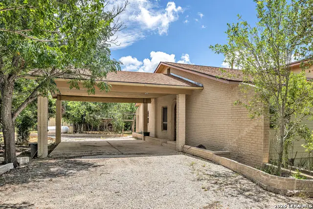 252 Pebble Beach Rd, Lakehills, TX 78063 - #3