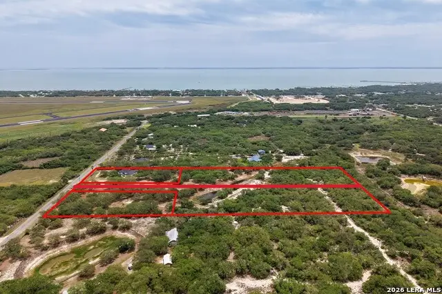 158 Wishert Rd, Rockport, TX 78382 - #2