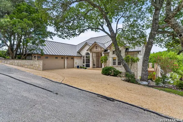112 Hummingbird Hill Dr, Boerne, TX 78006