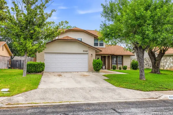 8342 Thorncliff Dr, San Antonio, TX 78250