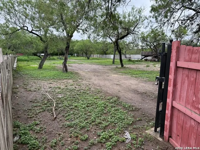 2718 Crater Dr, San Antonio, TX 78222 - #2
