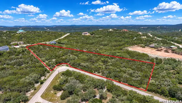 181 Cr2761, Mico, TX 78056