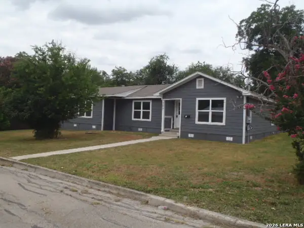 297 S Hackberry Ave, New Braunfels, TX 78130