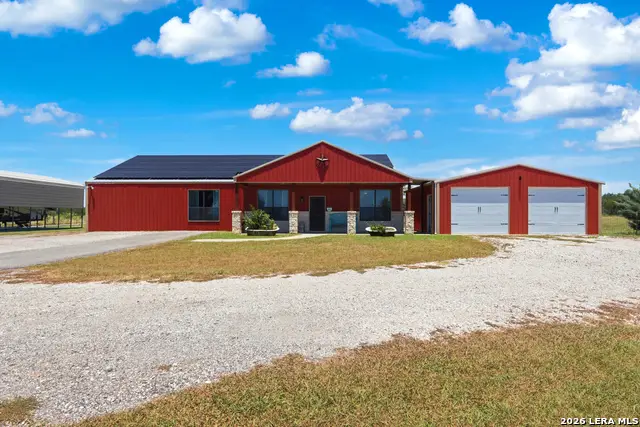 15157 Miller Rd, Saint Hedwig, TX 78152 - #3
