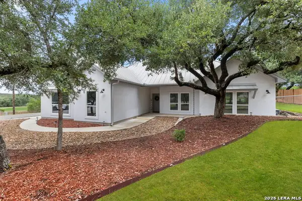116 Clemente Zapata, Blanco, TX 78606