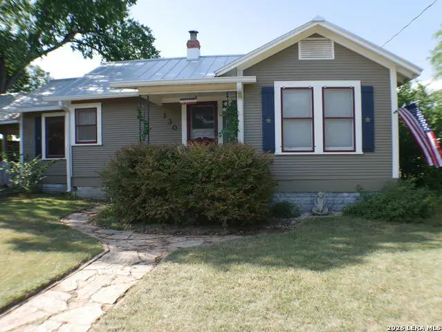 130 Idlewilde Blvd, Comfort, TX 78013 - #1