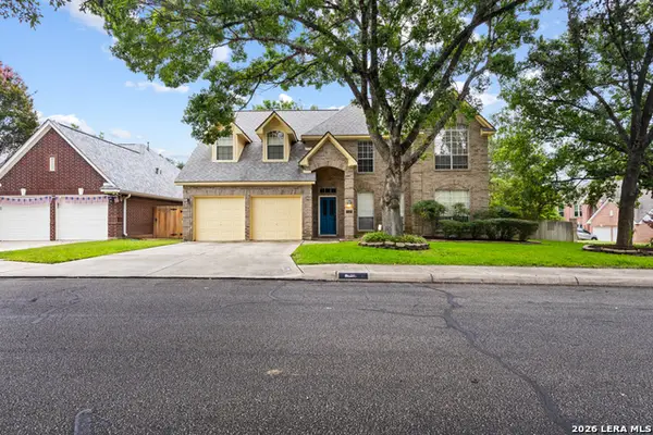 9402 Oakwood Garden, San Antonio, TX 78254