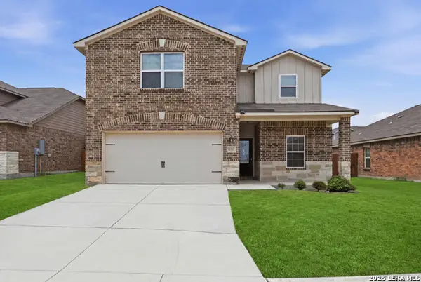 11815 Wolf Cyn, San Antonio, TX 78252