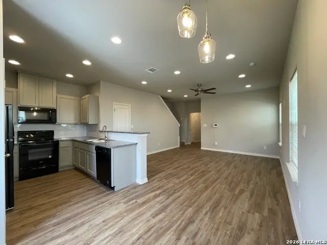 115 Peruna, Marble Falls, TX 78654 - #3