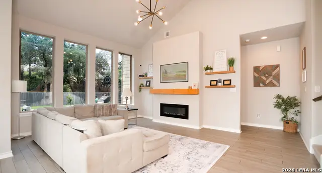8946 Whimsey Rdg, Fair Oaks Ranch, TX 78015 - #3