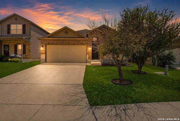 4614 Heathers Cross, St Hedwig, TX 78152