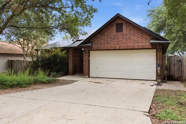 16172 Walnut Creek Dr, San Antonio, TX 78247 - #1