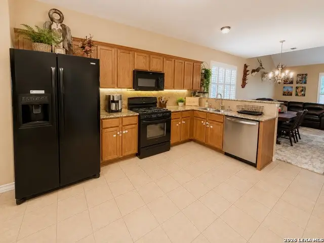 1848 Lost Trail, Pleasanton, TX 78064 - #2