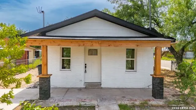 1099 N Comal, Eagle Pass, TX 78852 - #1