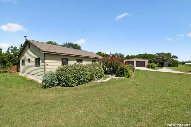 1355 Broad Oak Dr, Bandera, TX 78003 - #3