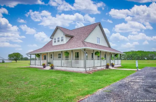 227 Ski Plex Dr, Seguin, TX 78155 - #1