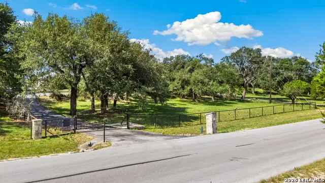 6247 Yorkshire Dr, Spring Branch, TX 78070 - #3