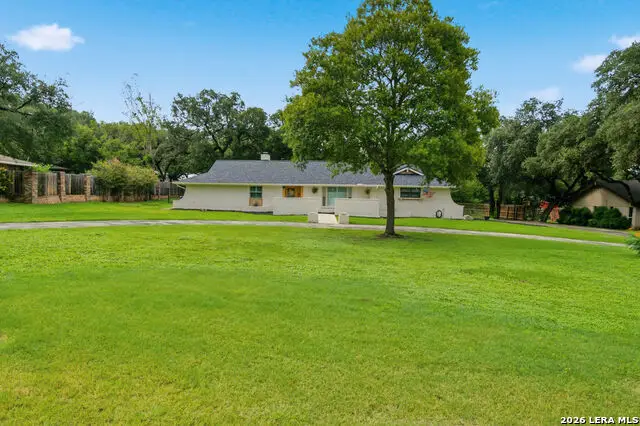 9242 Garden Ridge Dr, San Antonio, TX 78266 - #3