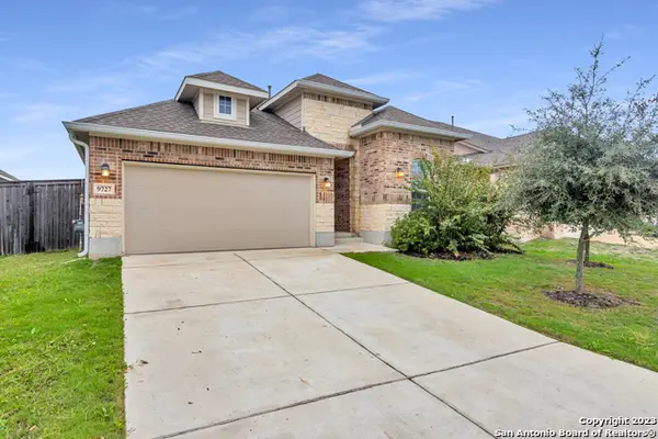 9727 Monken, Boerne, TX 78006