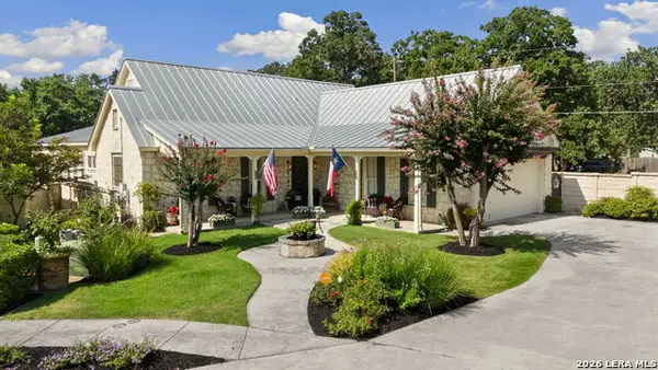 109 Village Cir, Boerne, TX 78006