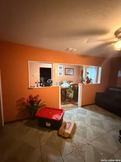 1814 Hidalgo, San Antonio, TX 78207 - #3