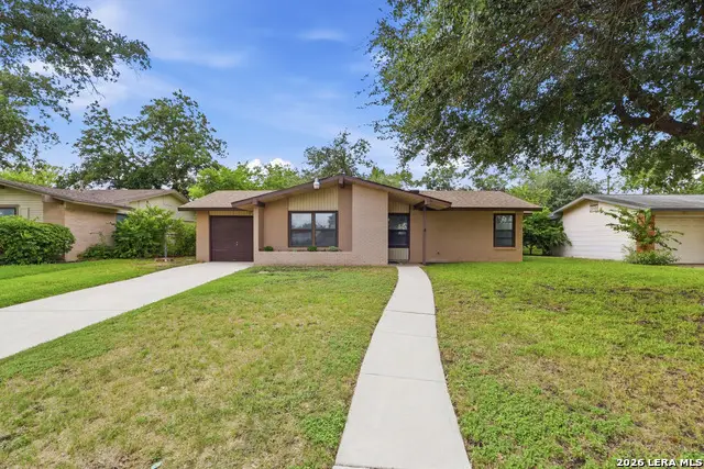 429 E Wright Blvd, Universal City, TX 78148 - #2
