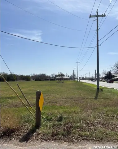 1900 N Austin, Seguin, TX 78155 - #3