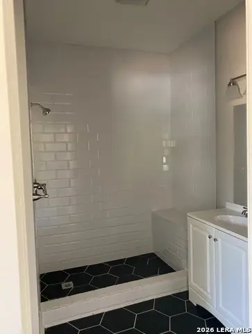 818 Waverly Ave, San Antonio, TX 78201 - #3