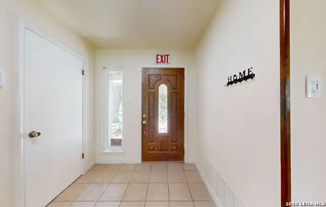 5423 Princess Diane St, San Antonio, TX 78229 - #3