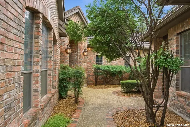 82 Westcourt Ln, San Antonio, TX 78257 - #2