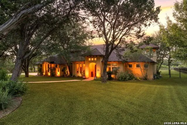 8803 Tuscan Hills Dr, San Antonio, TX 78266 - #2
