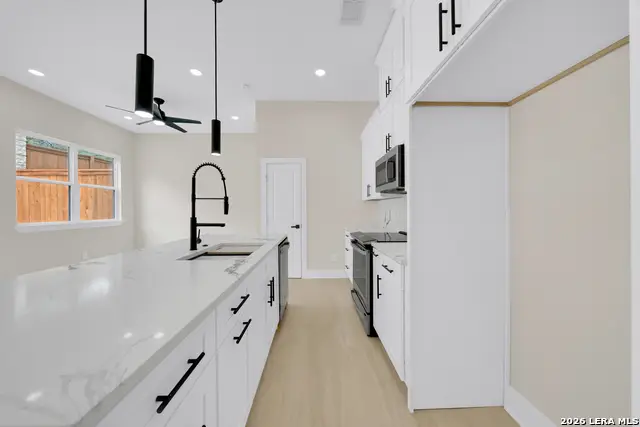 11710 Vance Jackson Rd Unit 101, San Antonio, TX 78230 - #3