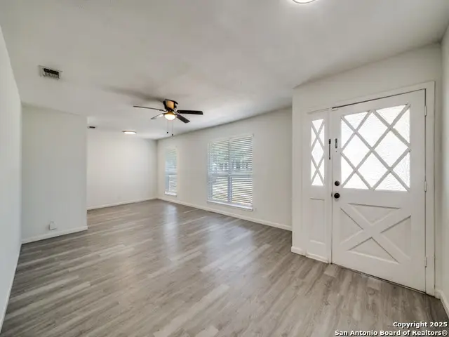 9714 Five Forks St, San Antonio, TX 78245 - #3