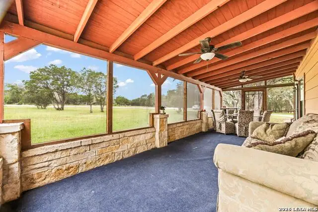133 Buckskin Trl, Bandera, TX 78003 - #3