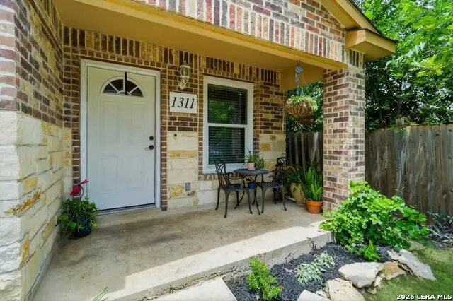 1311 Rivas St, San Antonio, TX 78207 - #3