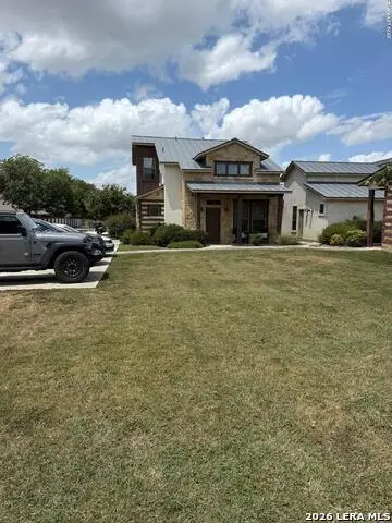 1662 Gruene Vineyard Xing, New Braunfels, TX 78130 - #2