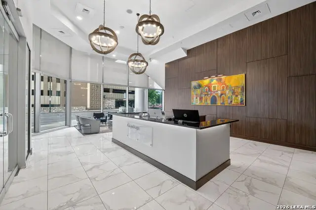610 E Market St #UNIT 2605, San Antonio, TX 78205 - #2