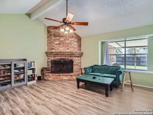 6410 Ridge Village Dr, San Antonio, TX 78233 - #3