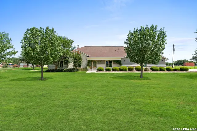 1143 Cody Ln, Marion, TX 78124 - #1