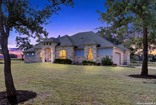 1802 Fm 3335, Stockdale, TX 78160