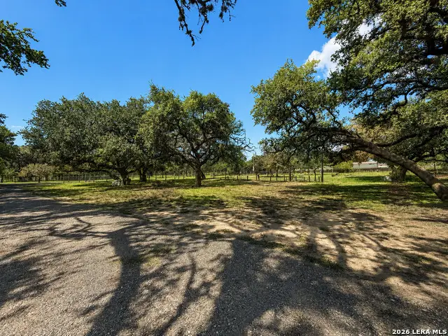 266 Autumn Ln, Poteet, TX 78065 - #3